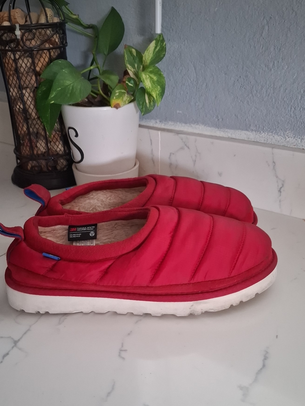 Ugg 3M Thinsulate Red Mens Slip-On Puffer Slippers